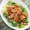 たっぷり野菜の豚ぽん照り焼きのせ｜だいどこログ[生協パルシステムのレシピサイト]